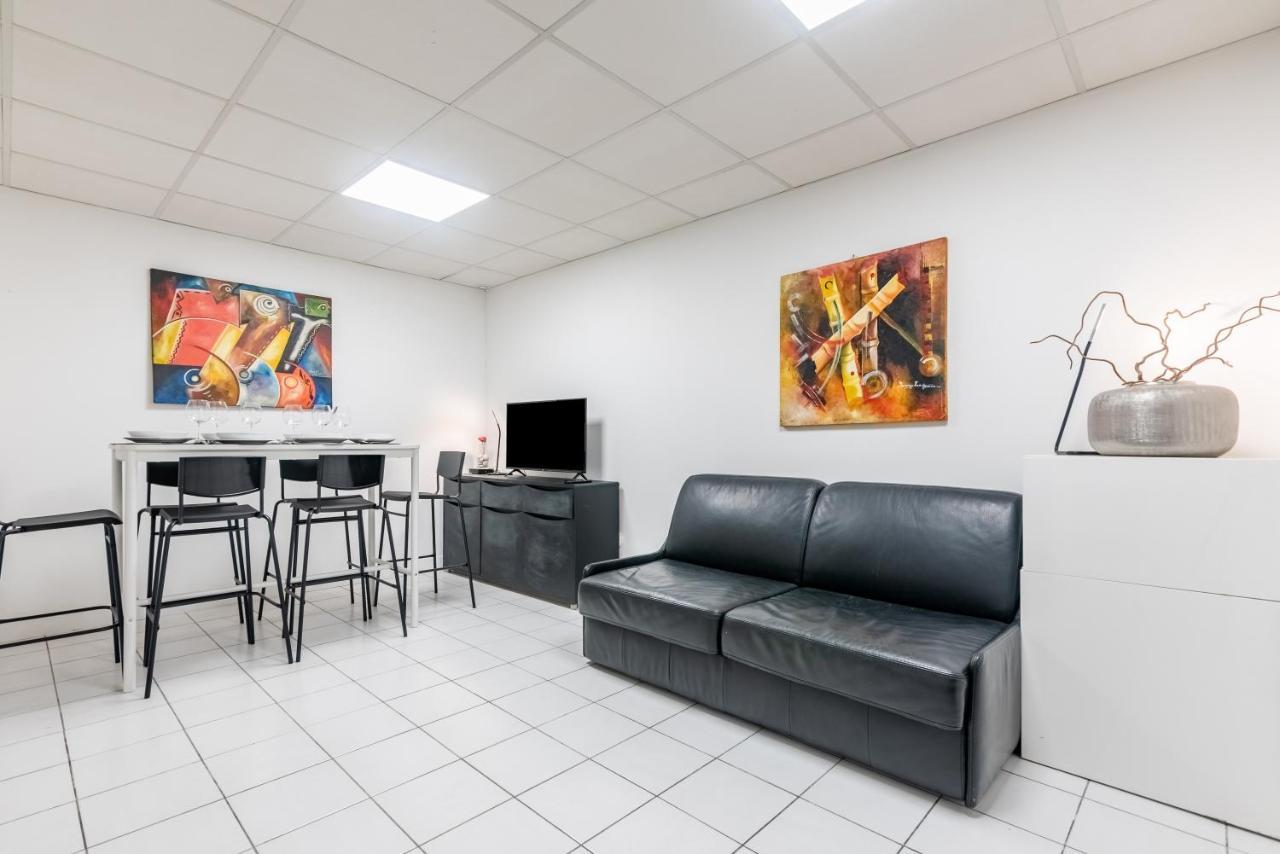 Apartament Triplex Magenta Quest Paryż Zewnętrze zdjęcie